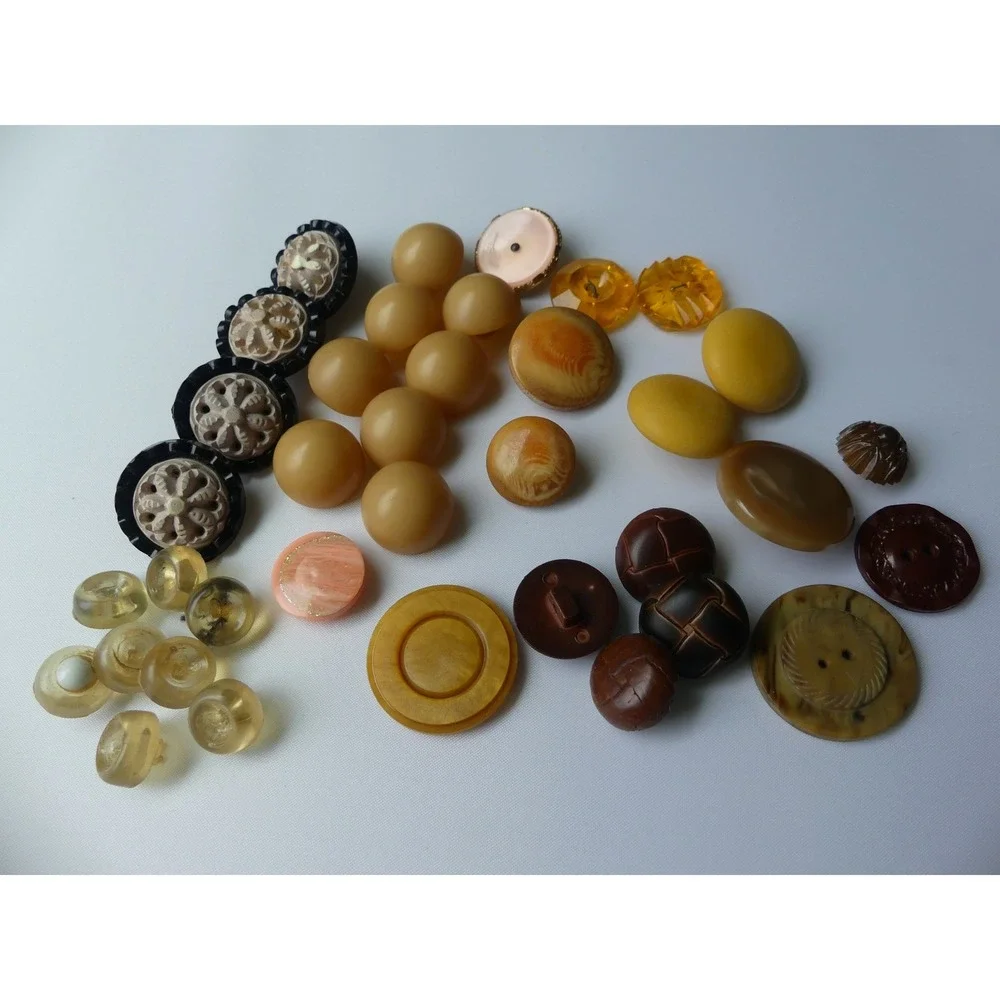 Unbranded curated collection